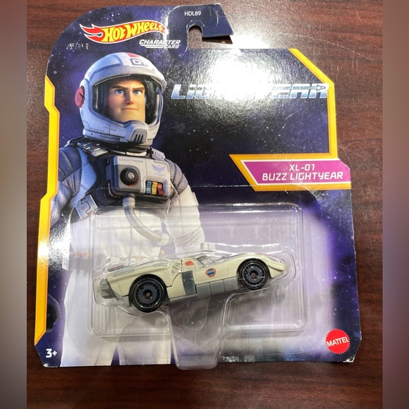 Hot Wheels Character Cars Lightyear XL-01 Buzz Lightyear 1/64 New in box - Picture 1 of 4